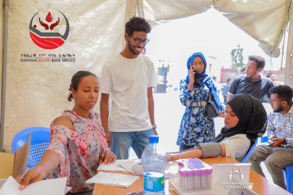 UNITY STUDENTS AND STAFFS DONATING BLOOD at Unity University